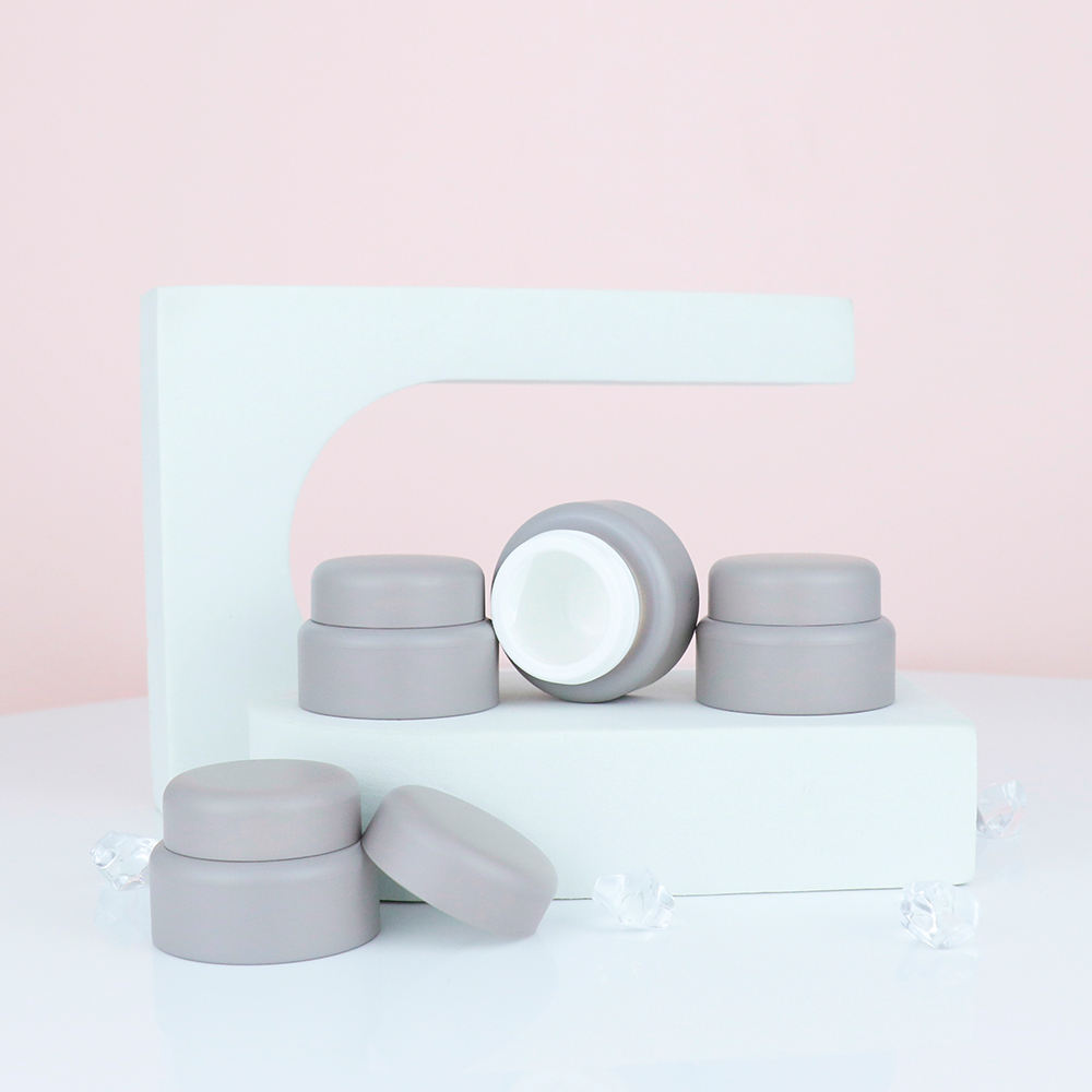 Jars for the Painting Gel Polish Dip Powder and Cosmetic Cream With Lid OEM Wholesale 3g 5g 10g Mini Custom Pp Plastic Guangzhou