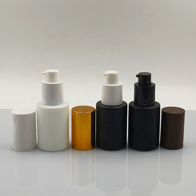 Refillable 20ml 30ml 40ml 50ml 60ml 80ml 100ml Flat Shoulder Matte White Black Cosmetic Emulsion Glass Lotion Pump Bottle