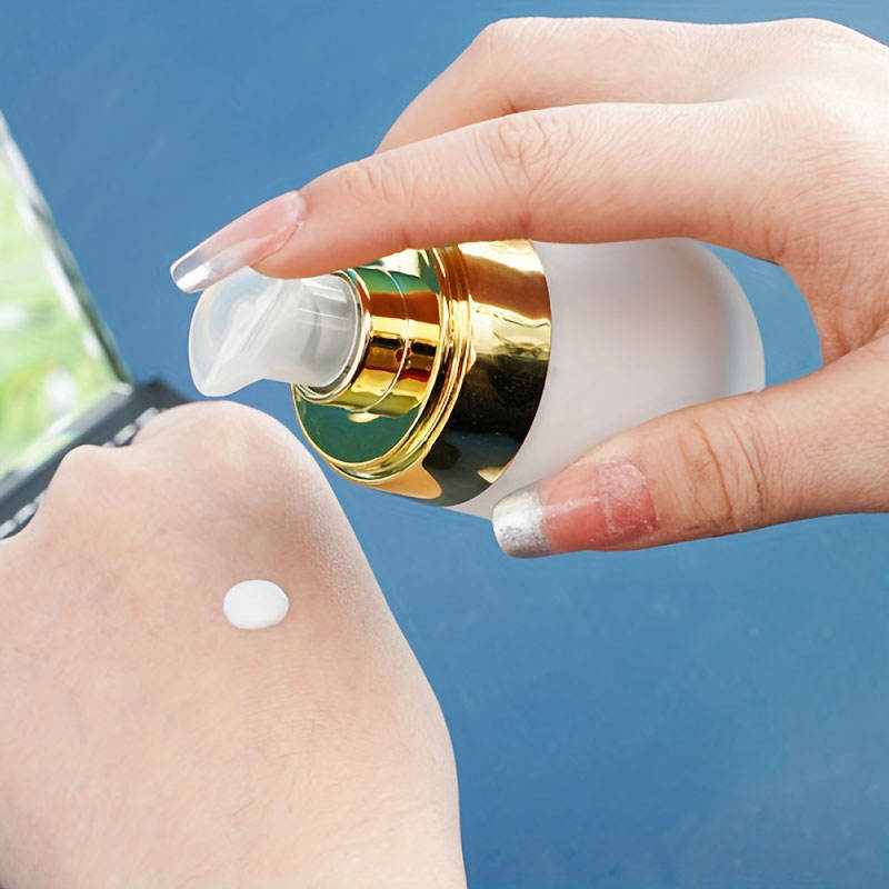 Glass Lotion Pump Bottle Special Shaped 30ml Colorful Cosmetic Pbottle With Electroplated Shoulder for Lotion Liquid Foundation