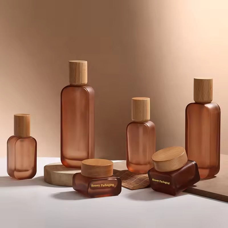 Brown Cosmetic Packaging Bottles Amber Cream Jars 30g 50g Glass Container with Wood Lid 30ml 50ml