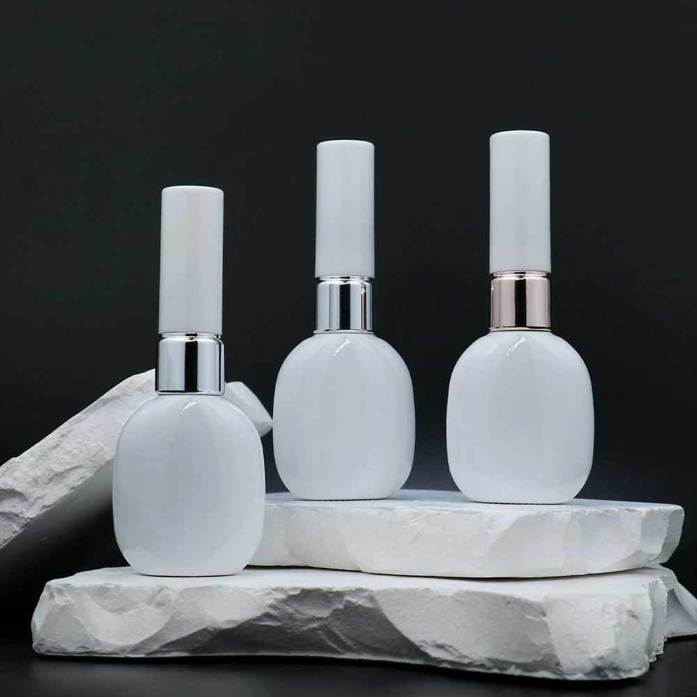 Nail Bottle New Design Logo Bottle for Gel Polish 10ML Cosmetic White Empty Nail Polish Bottle