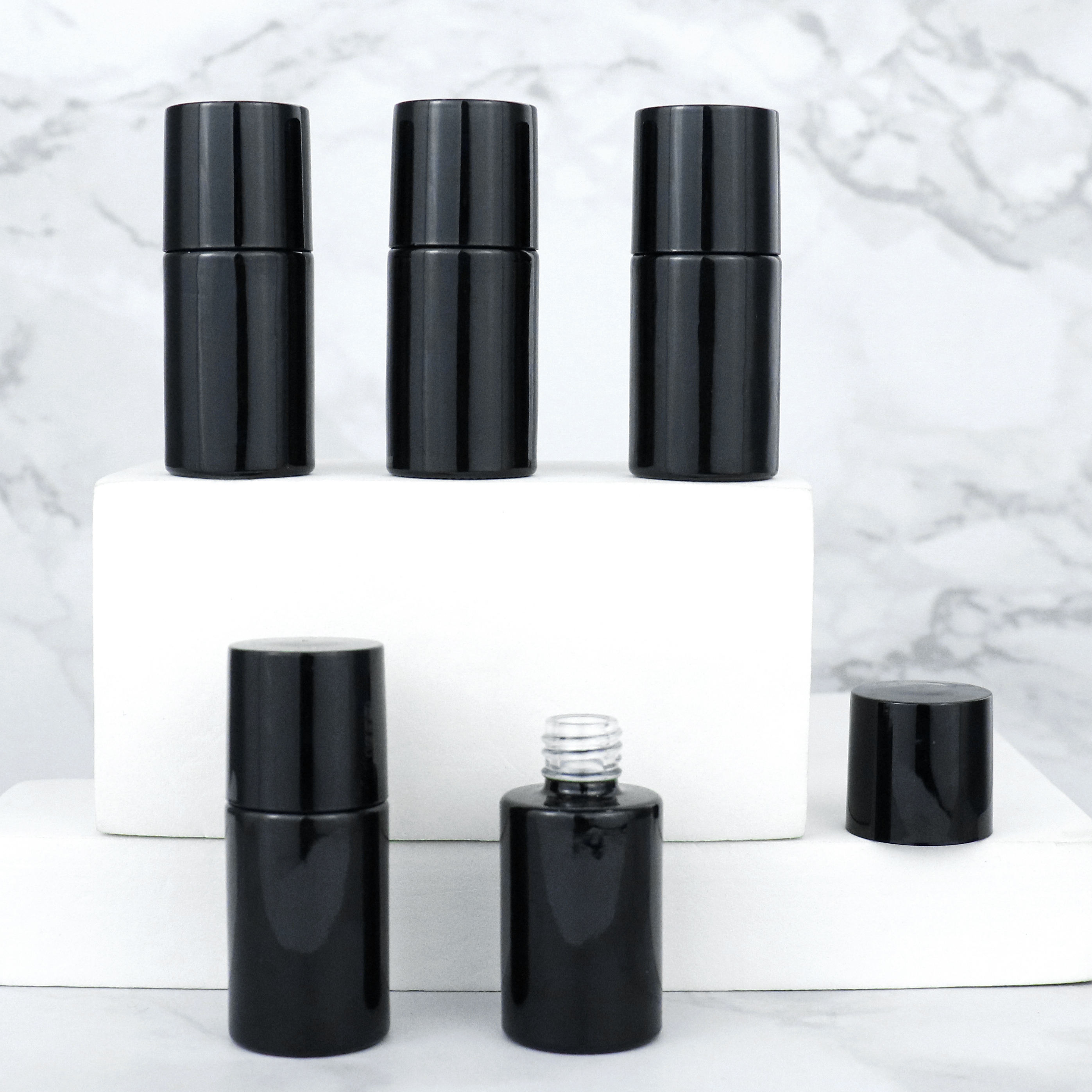 Fancy Wholesale Small Custom Cosmetic Packaging and Printing 7ml Black Empty Luxury Cylinder Nail Polish Glass Bottles