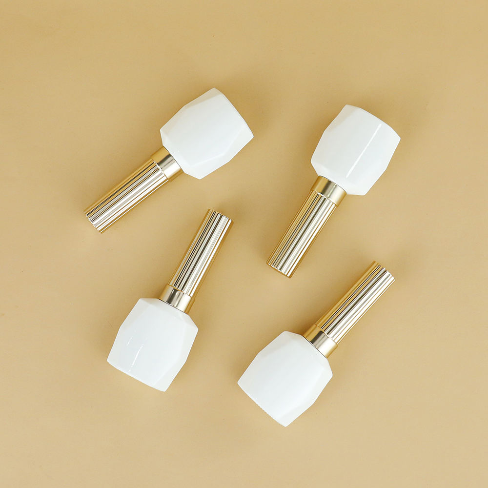 Empty White Nude Gel Nail Polish Custom Logo Luxury Bottles New Design Nail Polish Glass Bottle With Brush