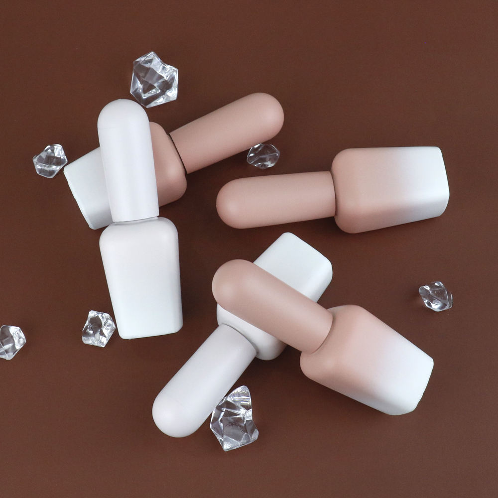 Custom logo Hot Sell 8ml 15ml Gradient Color White to pink Empty Gel Polish Glass Bottle With Brush Nail Varnish Bottle Supplier