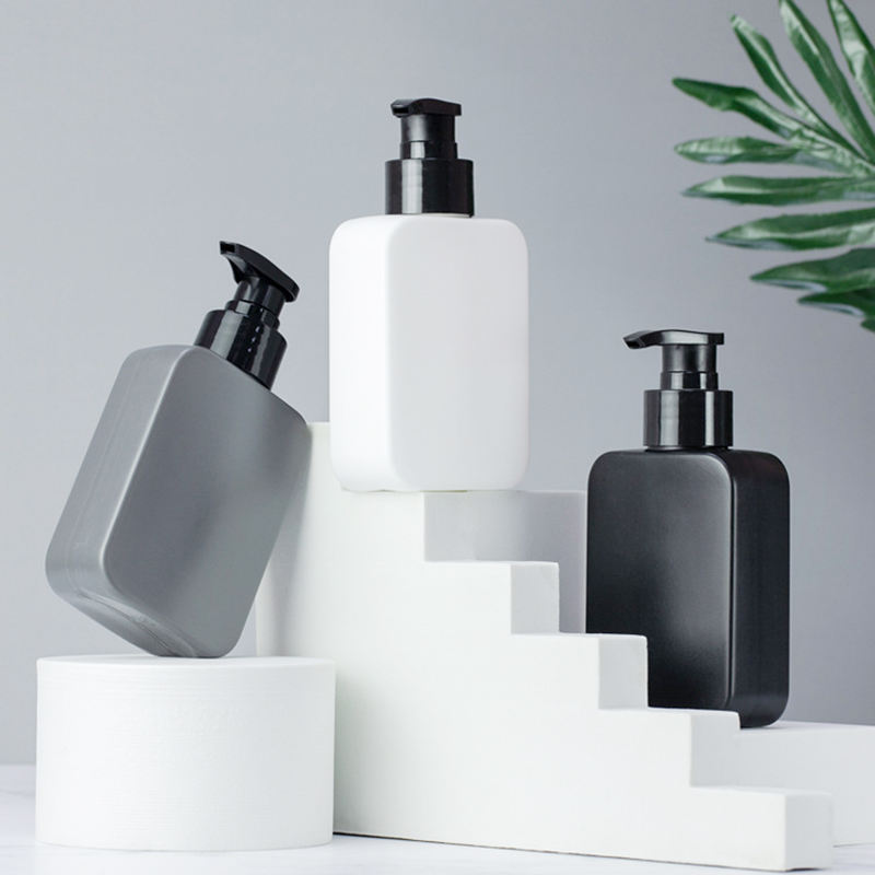 HDPE Flat Square Shoulder Shampoo Pump Bottle 100ml 150ml 200ml 300ml 500ml Shower Gel Container HDPE Plastic Lotion Bottle