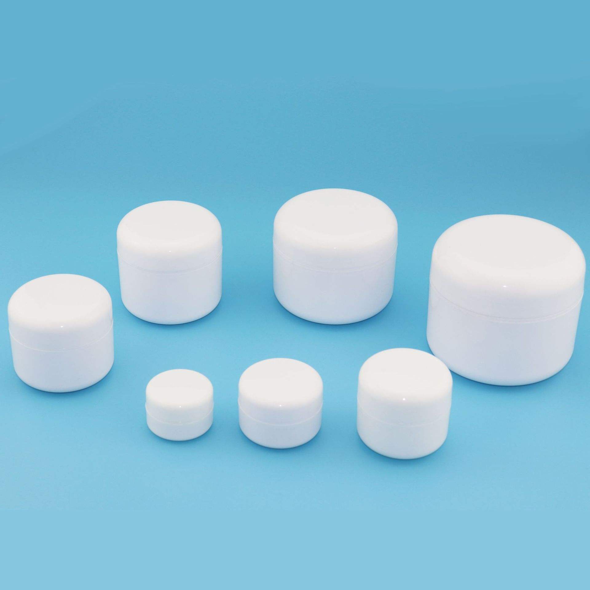 Wholesale Price Custom Color 50g 100g White Black Round Shape PP Eye Cream Jar for Cosmetic Cream Packaging