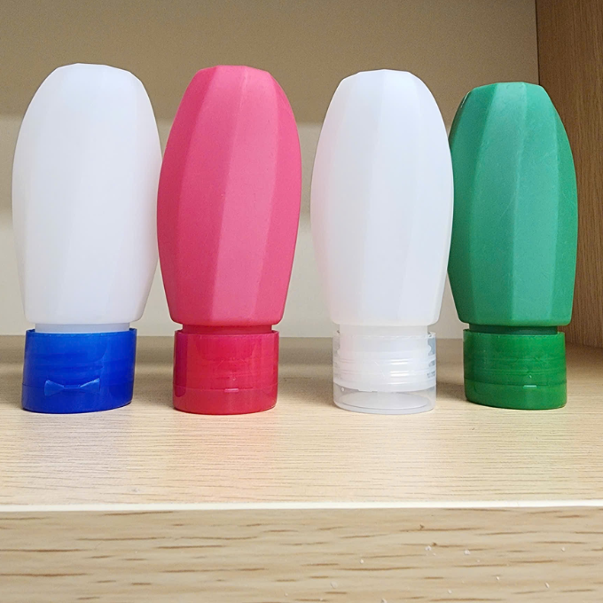 Wholesale Factory's Practical and Durable HDPE 90ml Plastic Squeeze Lotion Bottle With Flip Top Cap Lid Cheap and Practical