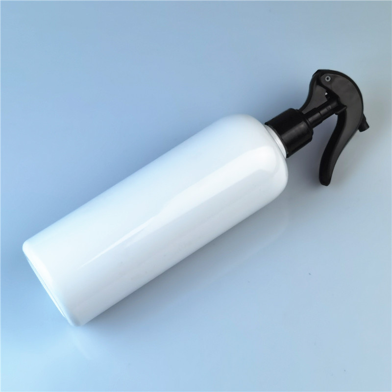 Hot Sale PET Spray Bottles Empty 200ml 300ml 500ml 8oz 4oz Amber Black Cosmetic Plastic Trigger Bottles 16oz