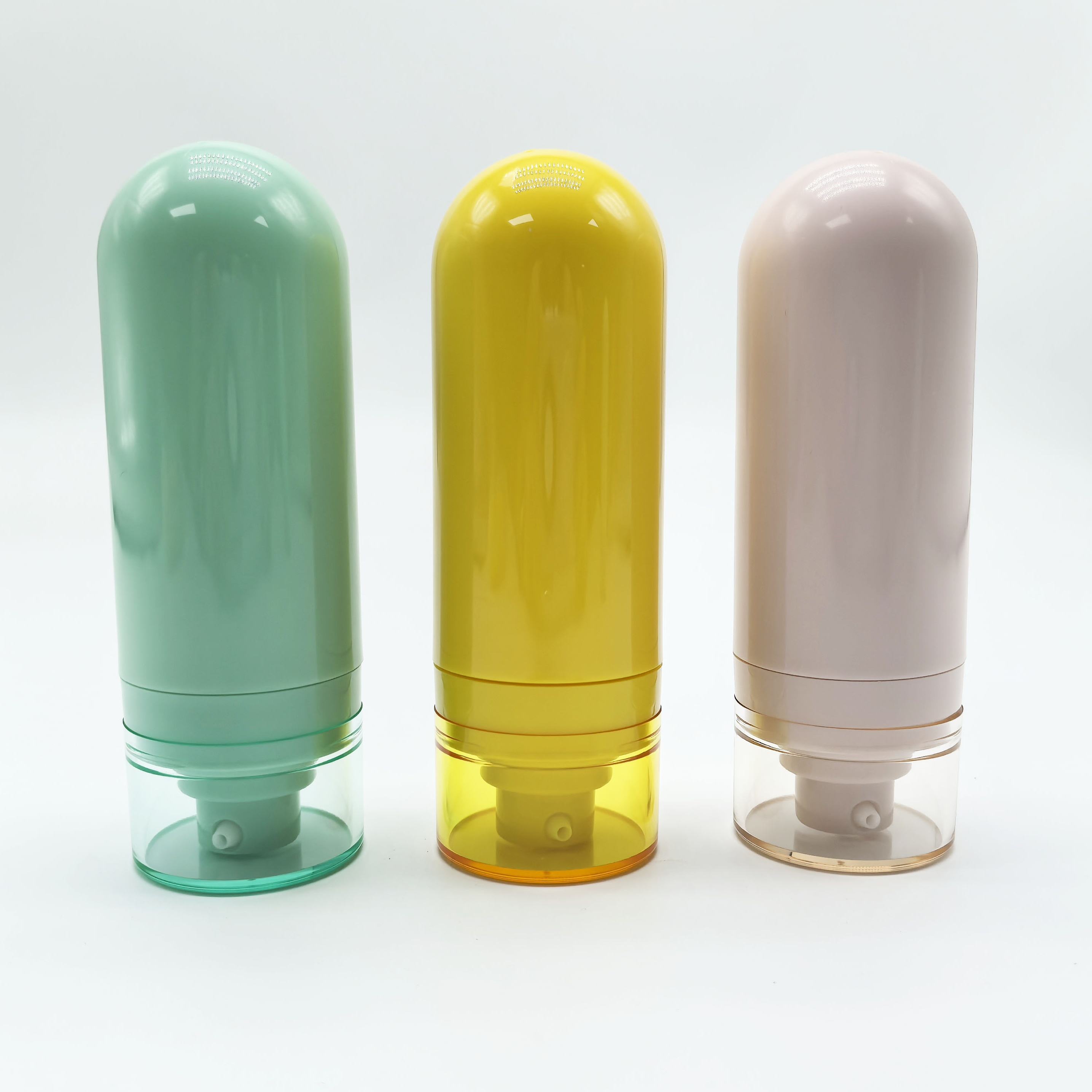 Wholesale High-quality Customized Color  30ml 50ml Plastic Lotion Skincare Bottle with Airless Pump Inverted Airless Bottles