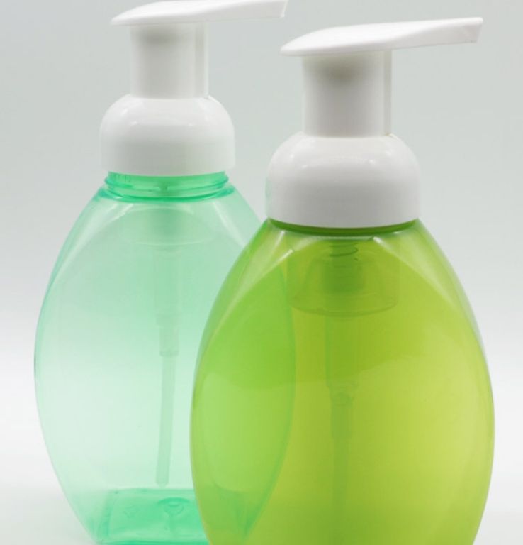 Wholesale 350ml Green Foam Hand Sanitizer Plastic Bottle Customizable 40 Tooth PET Mousse Low Price OEM Beauty Packaging