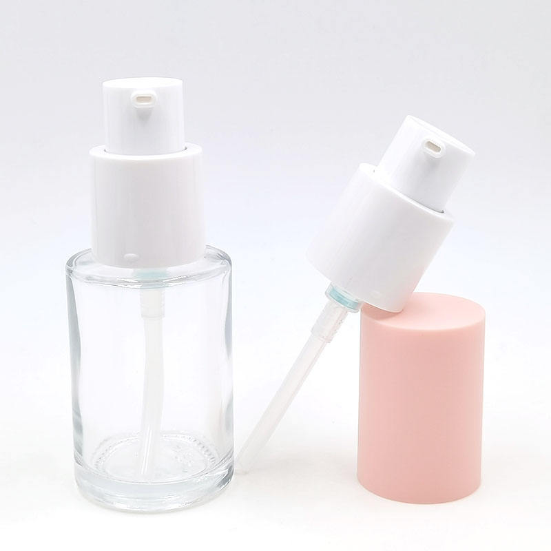Wholesale Manufacturer's Glass Material Round Empty Foundation Cosmetic Glass Lotion Bottle with Pump for Cosmetics Packaging