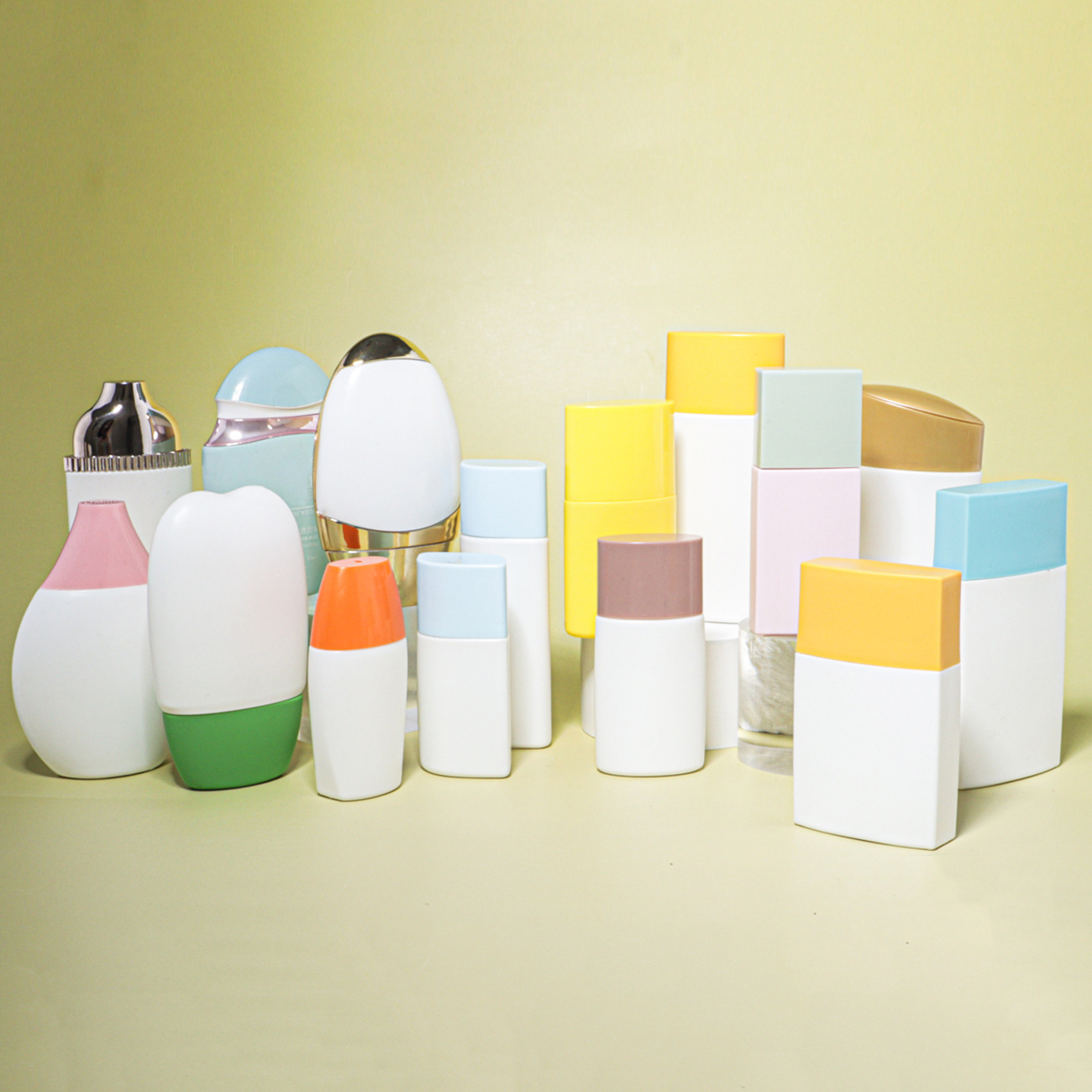 Customize sunscreen bottle liquid foundation lotion facial cleanser tube makeup packaging