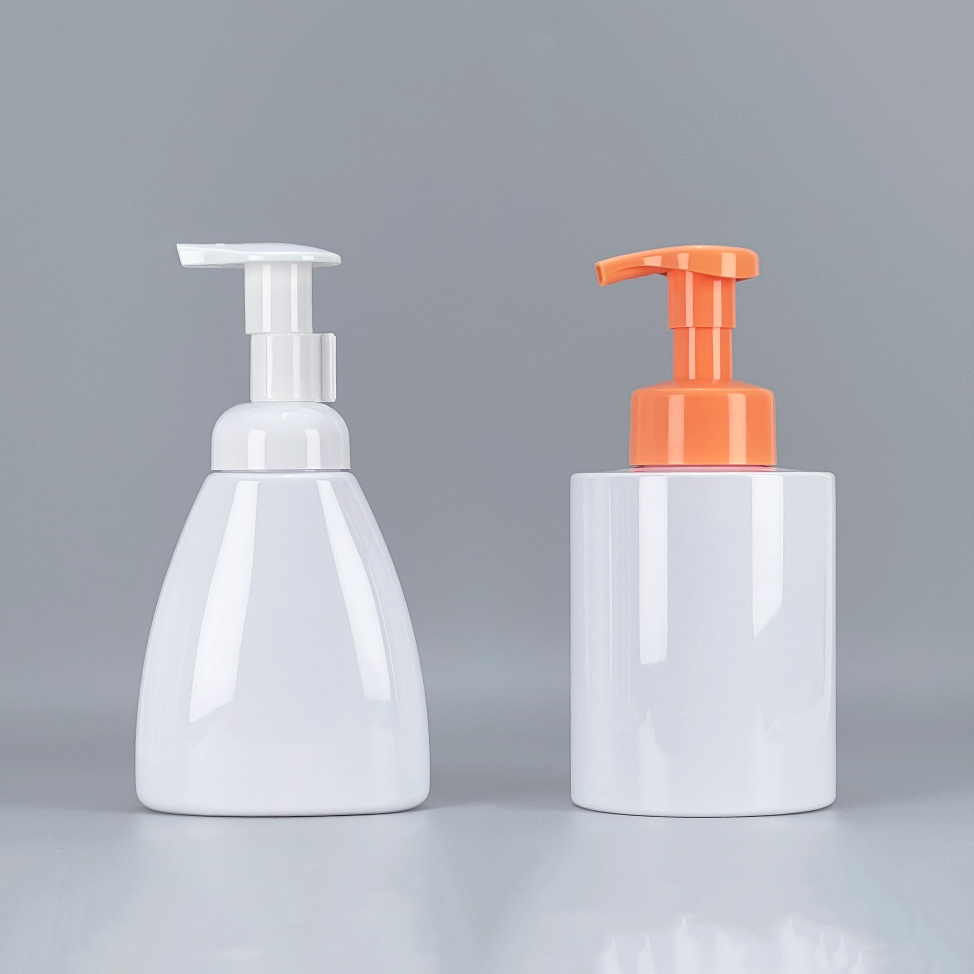 300ml facial cleanser mousse foaming bottle 500ml facial cleanser bath gel mousse bottle PET cylindrical foam bottle