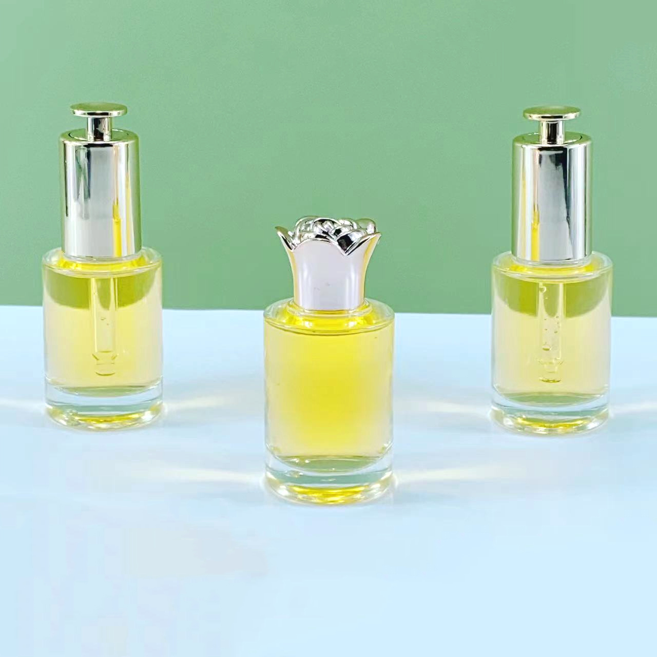 In stock 30ml cylinder essential oil bottle glass bottle 